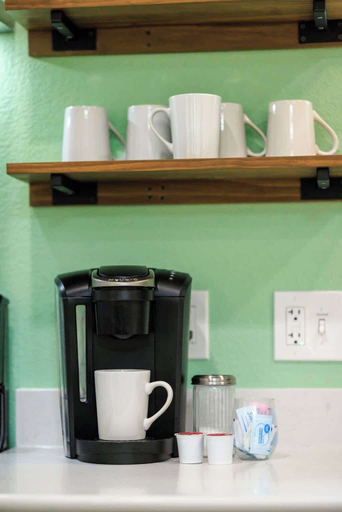 Coffee and/or coffee maker, Primrose Waterfront With Hot Tub, Gillespie