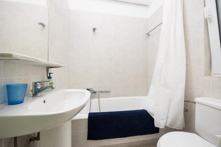 Bathroom 3, Villa Calliope Kalamaki, Peloponnese