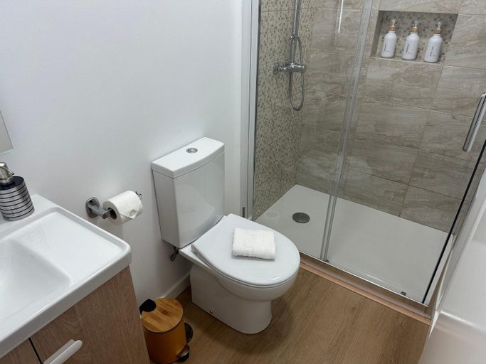 Bathroom 3, Oasis Suites - Funchal, Funchal