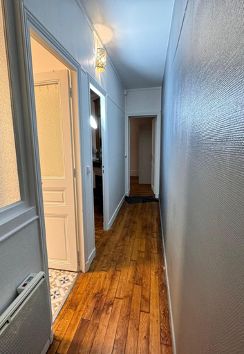 Others 5, Bright & Cozy Paris Stay near Montparnasse, Paris
