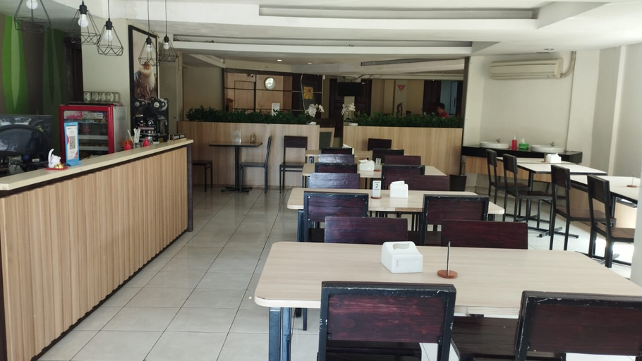 Food & Drinks 4, HOTEL GRAND SARASWATI, Semarang