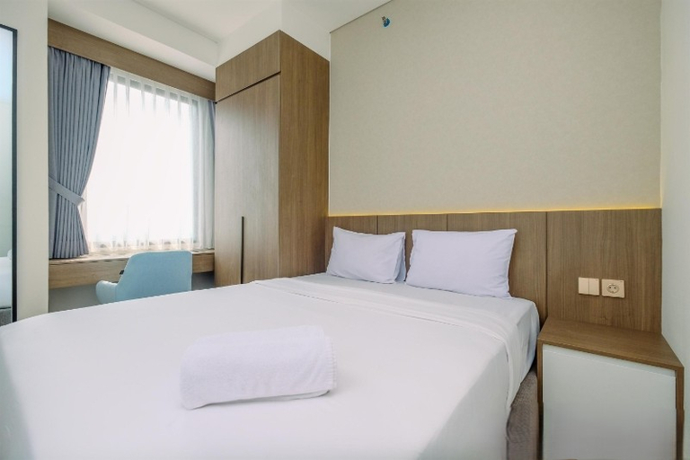 Bedroom 2, Comfortable 1BR with Extra Room at Transpark Cibubur Apartment By Travelio, Depok