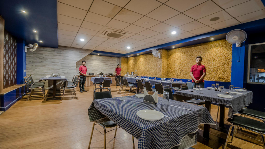 Food & Drinks 5, Vatika Inn by Hari Hospitality, Udaipur