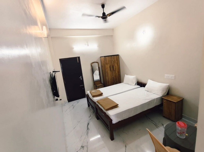 Room 5, AalaGo, Thoothukkudi