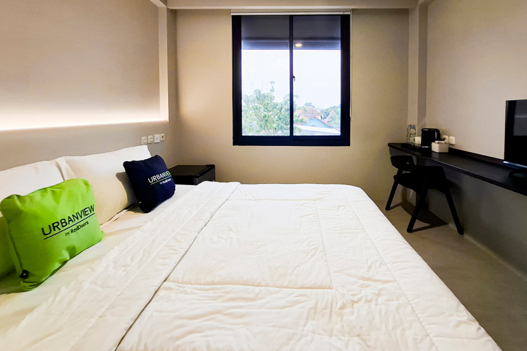 Bedroom 3, Urbanview KAS Hotel Syariah near Simpang 5 Purwodadi, Grobogan