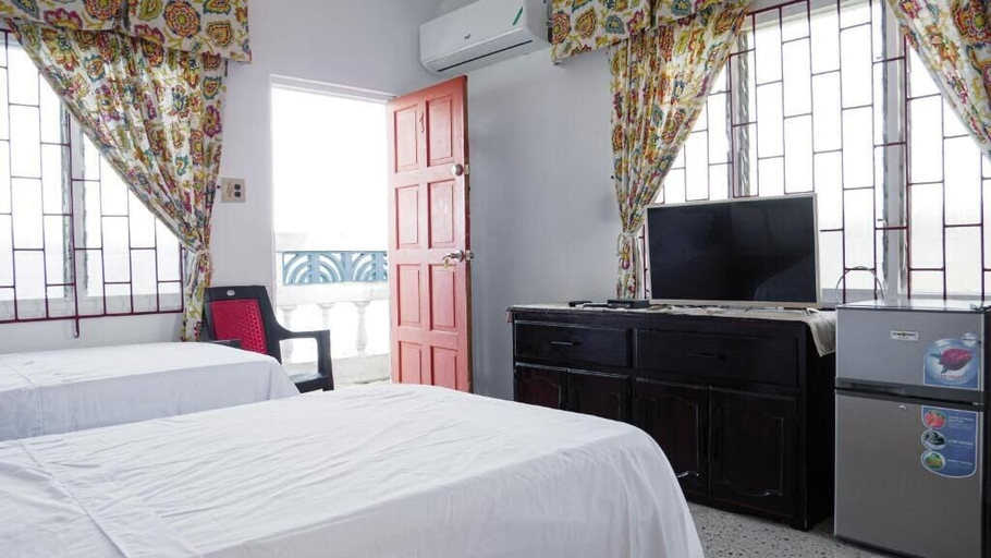 Room 2, Blue Haven Guesthouse