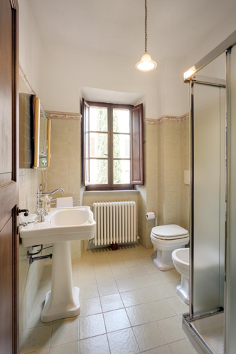 Bathroom 4, Palazzo Ducale, Pesaro E Urbino