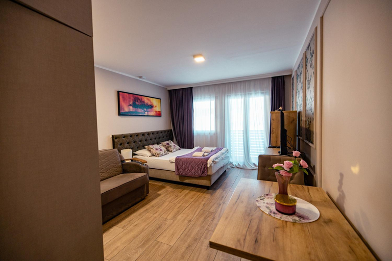 Bedroom 2, Zlatibor Hills - Modern Apartment Terrace & Free Parking, Čajetina