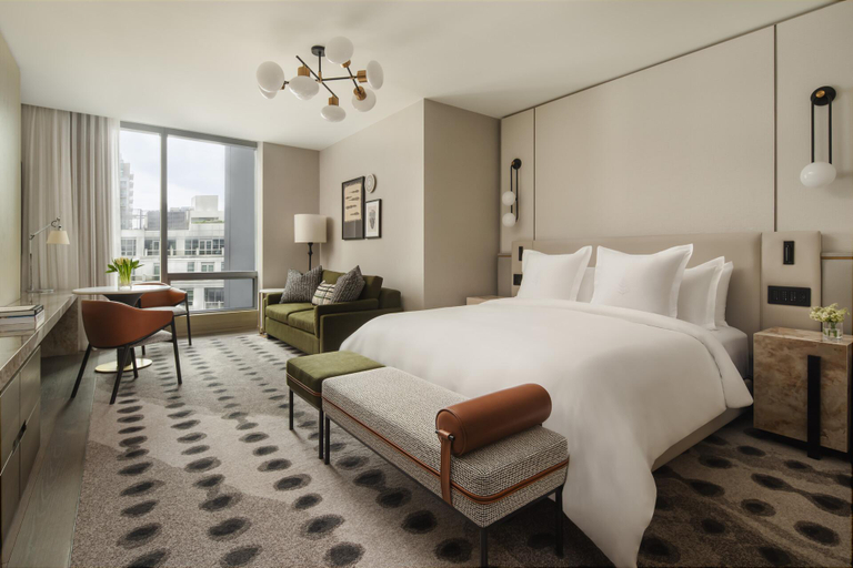 Bedroom 3, Four Seasons Hotel Toronto at Yorkville, Toronto