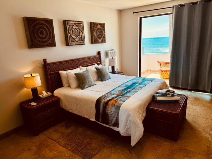 Bedroom 2, Cerritos Beach Inn, La Paz