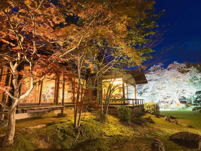 Others 5, Hotel Parens Onoya, Ukiha