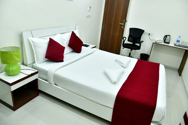 Room 2, Hotel Chhaava Executive, Pune