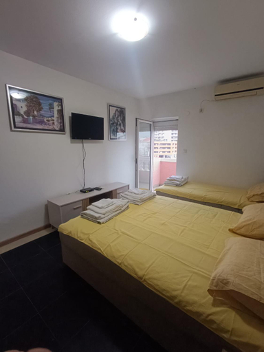 Bedroom 2, Una Apartments