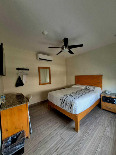 Bedroom 5, HOTEL BAJA, Tijuana