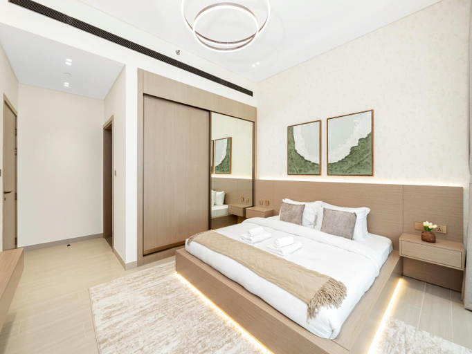 4, Royal Vista - Luxury 1BR Apartments with Private Pool at Binghatti Royale - JVC, Dubai