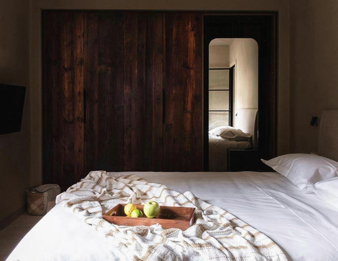 Bedroom 3, Laqua by the lake, Novara