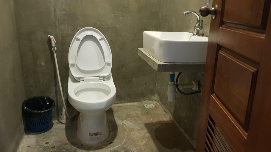 Bathroom, Sak Boutique, Siem Reap