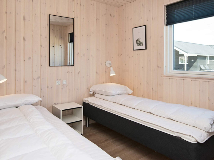Bedroom 2, 5 Star Holiday Home in Norre Nebel, Varde