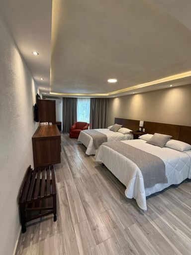 Bedroom 2, Hotel Imperial Saltillo, Saltillo