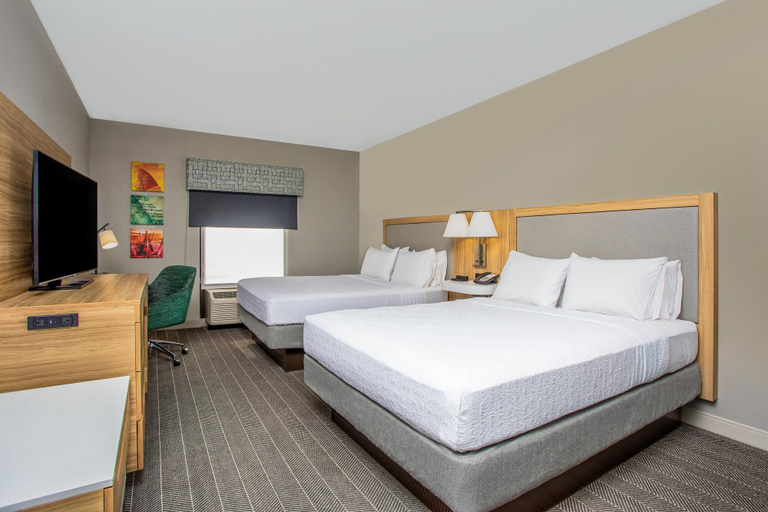 Bedroom 3, Hampton Inn & Suites Port St. Lucie, West, Saint Lucie