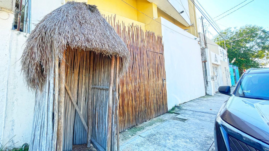 Exterior view 5, Mr Pakal Tulum, Cozumel