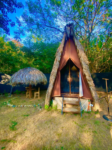 Others 5, Casa Teepee, Dist. Pochutla