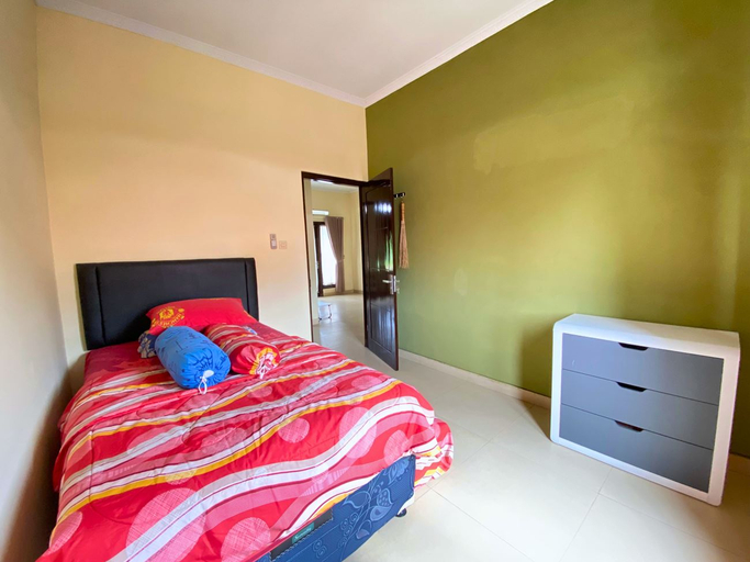 Others 3, Home Sweet Home Dekat UMY by Simply Homy, Sleman