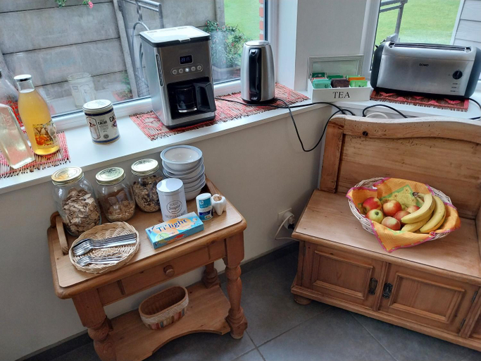 Food & Drinks 5, Au Coeur d'Acren - proche de Pairi Daiza et Pays des Collines, Hainaut