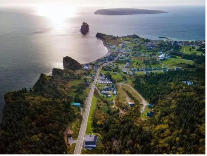 Others 4, En Route Vers l'Infini, Le Rocher-Percé