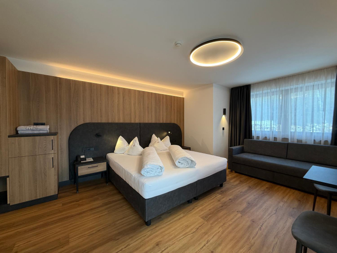 Bedroom 2, Hotel Ronce, Bolzano