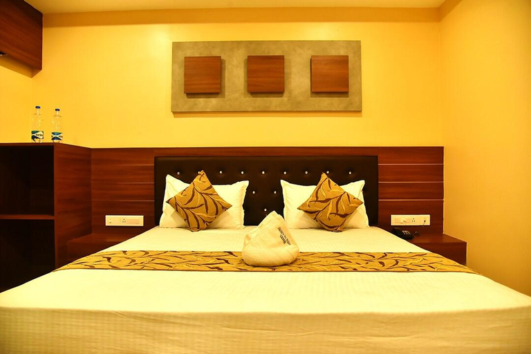 1, Hotel Four Seasons, Nagappattinam
