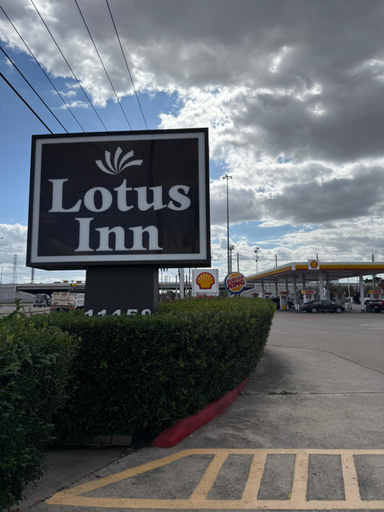 Others 5, Lotus Inn, Houston