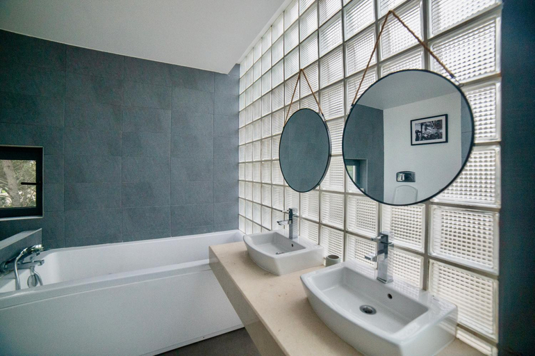 Bathroom 3, Villa Alvor, Portimão