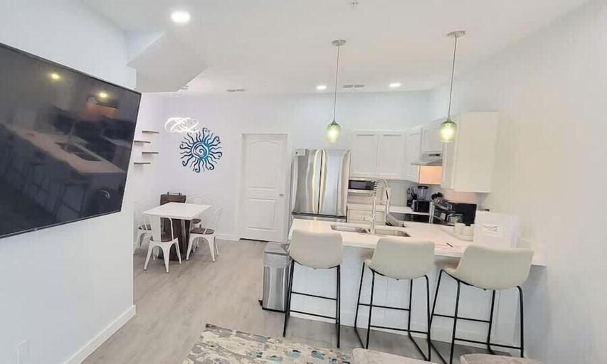 Others 4, New Townhome - 2 Levels - Heated Pool - #2, Cameron