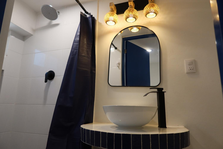 Bathroom 5, Hotel Chuburna, Progreso