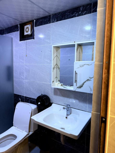 Bathroom 3, Luxury Camp Wadi Rum, Quaira