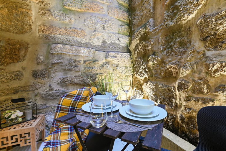 Food & Drinks 5, ON Apartments – Free Parking & Pet Friendly, Porto