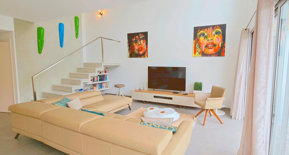 Others 3, Segolene Design, Albufeira