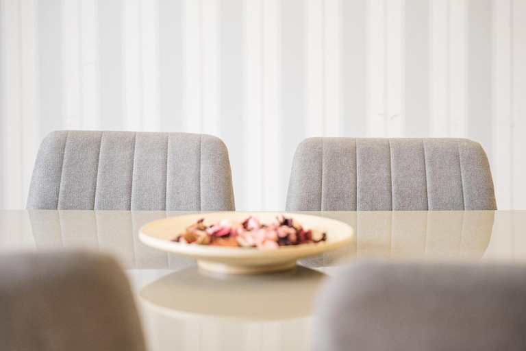 Food & Drinks 5, GuestReady - Gaia Gardens Apartments, Vila Nova de Gaia