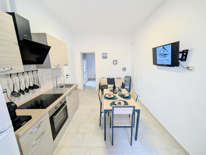 Others 4, Salentin Home, Taranto