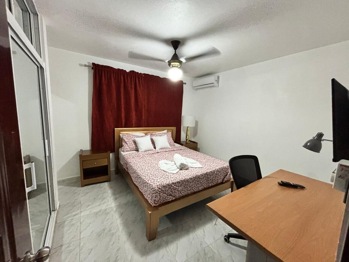 Room 4, Habitación privada, Santiago de los Caballeros