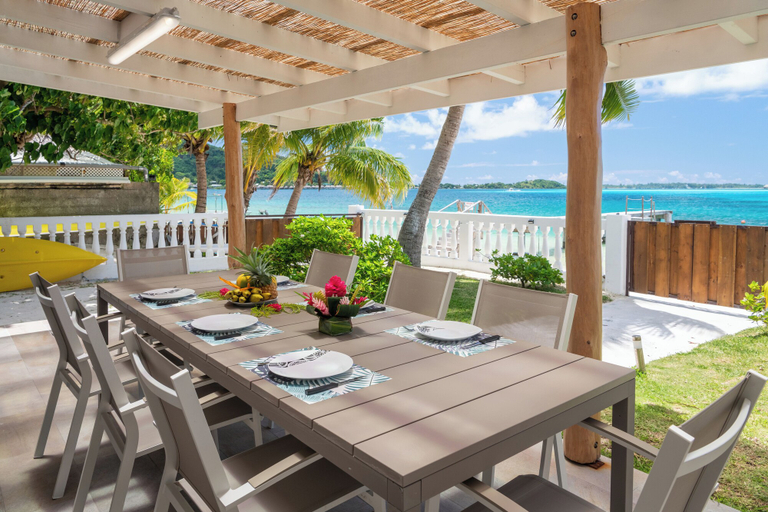 Terrace/patio, Matira Beach House, Bora Bora