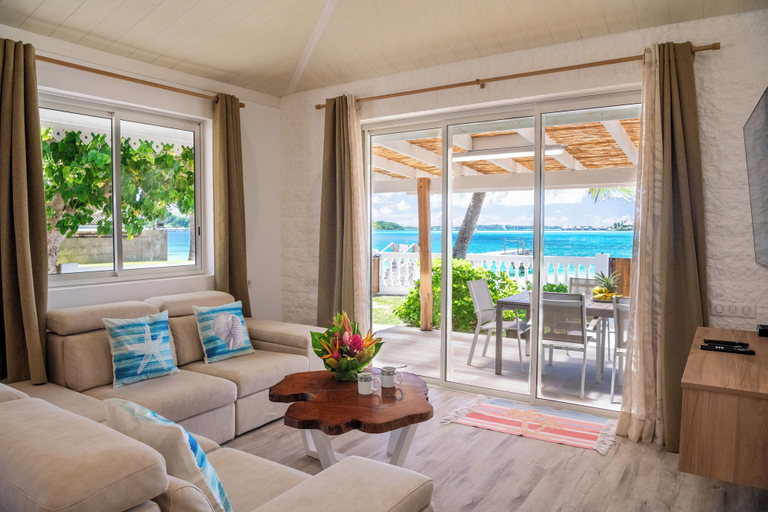 Living area 2, Matira Beach House, Bora Bora