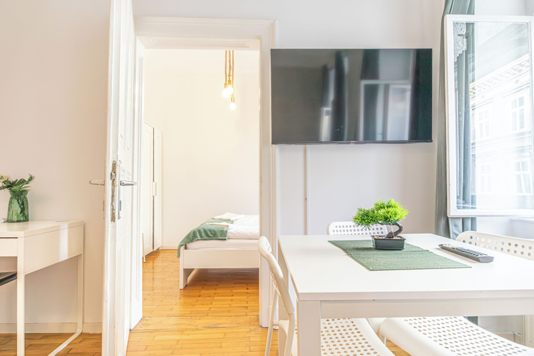 Room 4, Lovely 2BR Near Belvedere Palace, Wien