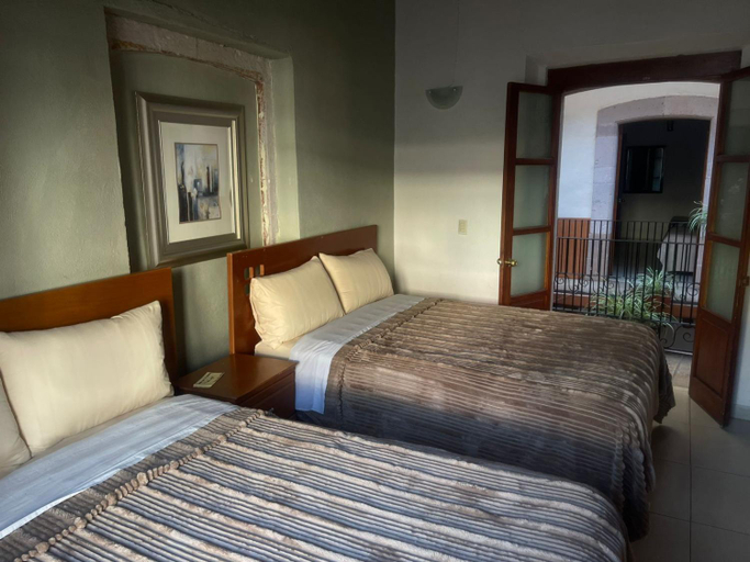 Others 2, Hotel Santo Domingo, Vetagrande