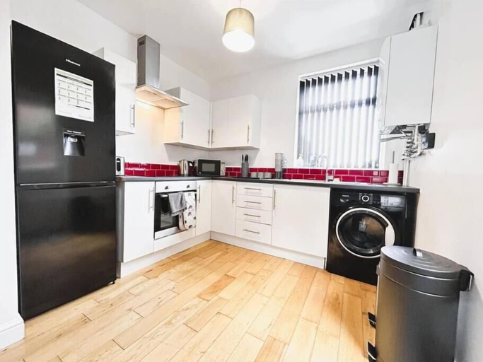 Private kitchen, Salisbury Place by SG Property Group, Cheshire East