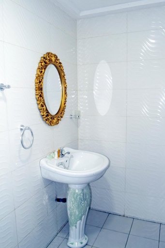 Bathroom 4, Beach Sand Hotel & Resort, Cotonou, Cotonou