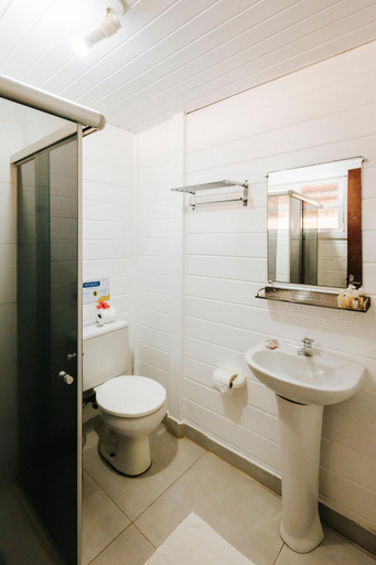Bathroom 4, Pousada Lenda das Aguas, Fernando de Noronha