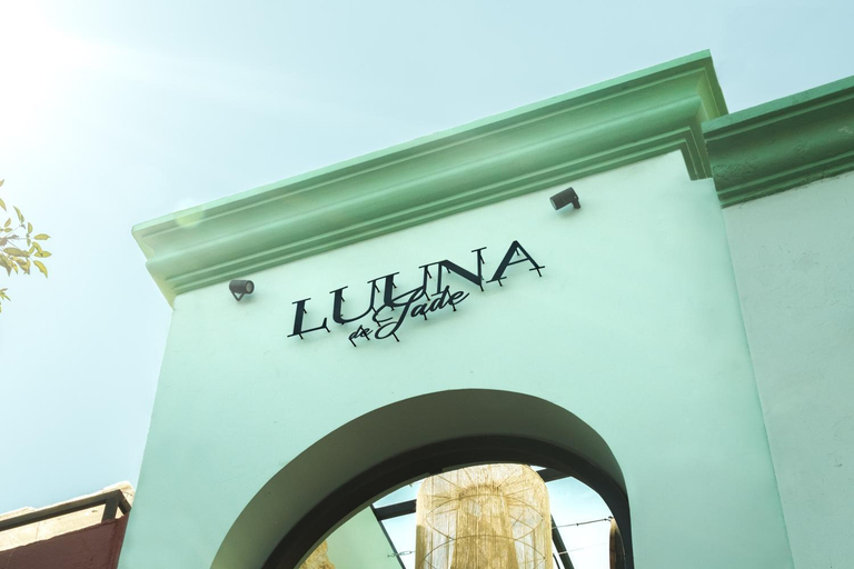 3, Luuna de Jade, Del Centro