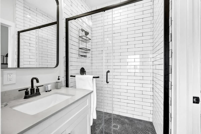 Bathroom 3, Olive St Ranch with HotTub-Grill and Party Barn, Gillespie